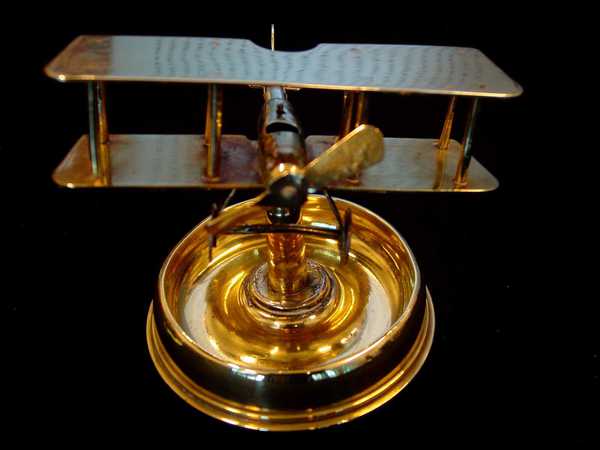Trench art plane made by James Fenn (2)