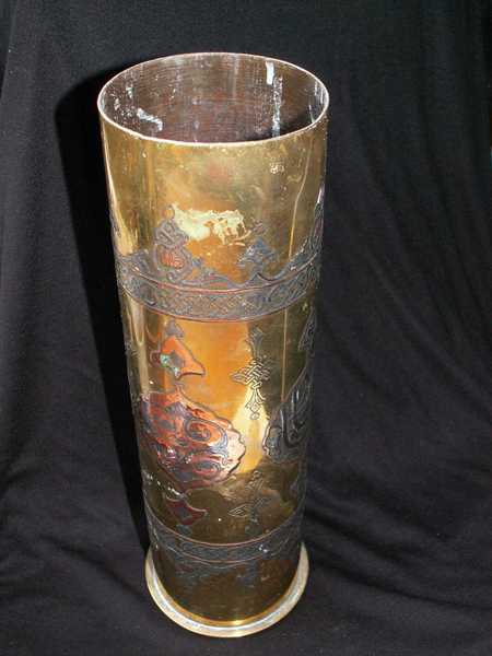 Trench art: decorated shell case (2)