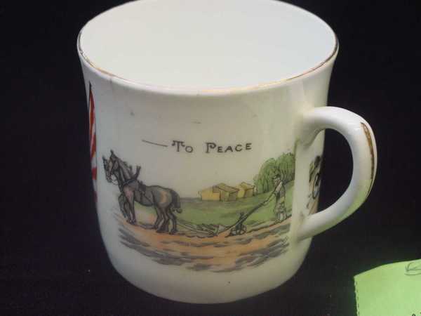 Cup 'From War to Peace' (3)