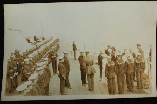 Photographs depicting United States Navy (6)