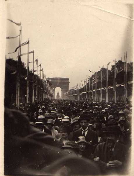 Photographs of Paris on the anniversary of the Armistice, from the effects of Arthur Barnes (3)