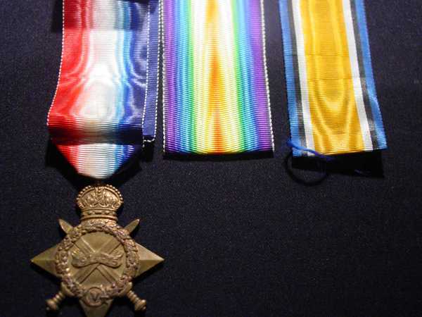 Memorial Plaque and Medals of William Parry (5)